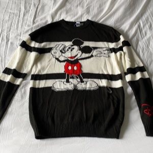 Disney’s Mickey Mouse | size extra small | knit sweater